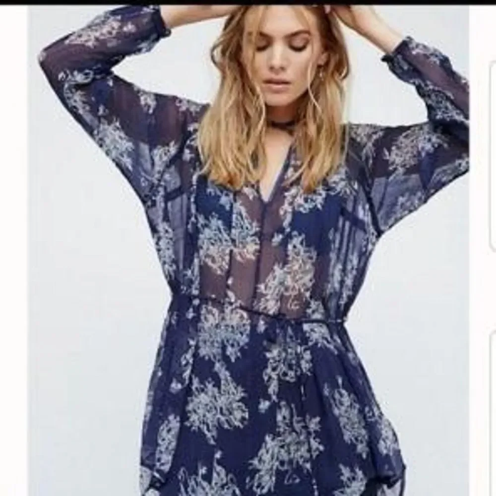 Free People Sheer Floral Top Size XS